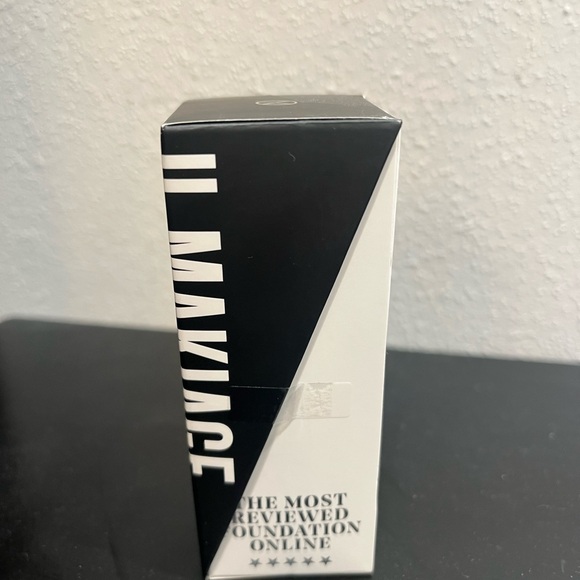 IL MAKIAGE Cream Foundation Natural Finish no. 60 - Picture 3 of 4